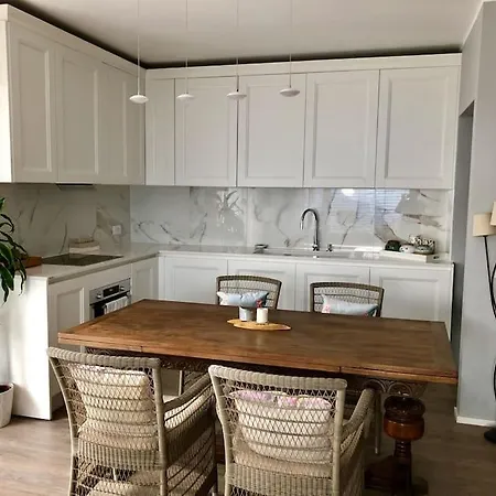 Single Family House With View In Carona * Λουγκάνο