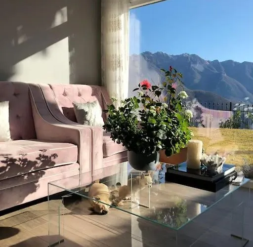 Single Family House With View In Carona ルガーノ