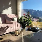 Single Family House With View In Carona לוגאנו